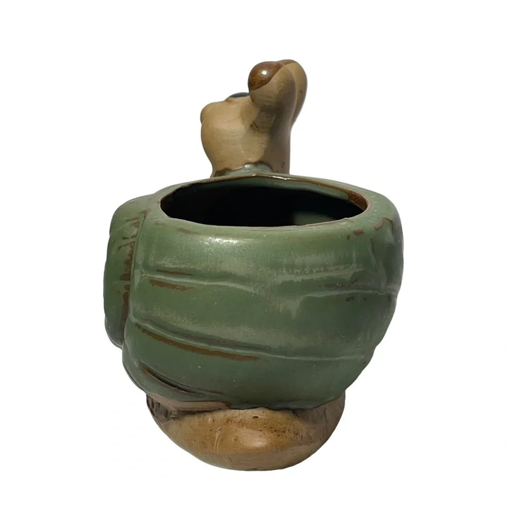 Terracotta Snail‎ Planter Pot for Succulent or Small Plants or Catchall for Desk